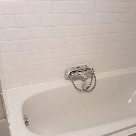 Great 10 Min. Near Amsterdam Apartman